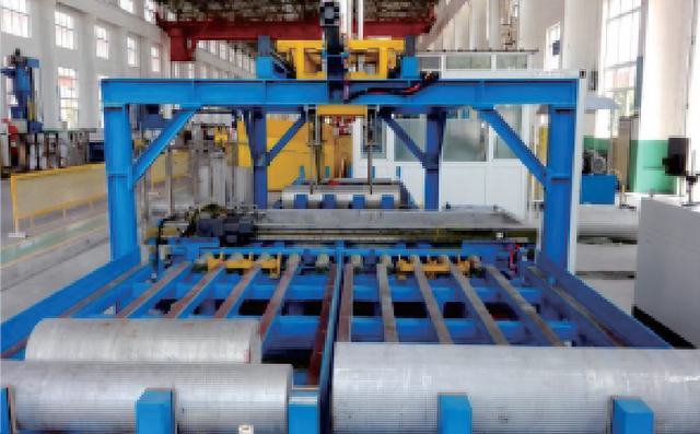 Inteligentn&iacute; ultrazvukov&yacute; syst&eacute;m detekce vad ponořen&iacute;m do vody pro kr&aacute;tk&eacute; kulat&eacute; tyče